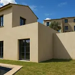 Holiday home Maison Capucine - Vue Mer, Piscine & Charme Du Cap Brando