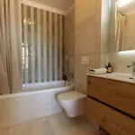 Holiday home Maison Capucine - Vue Mer, Piscine & Charme Du Cap Brando